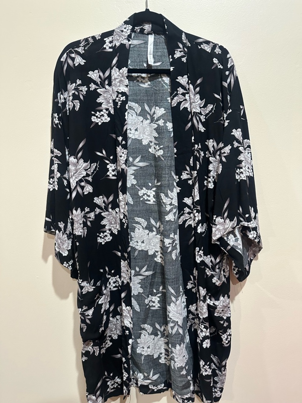 Spiritual Gangster Black Floral Kimono